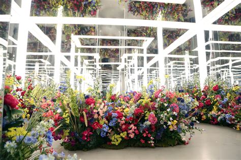 miss dior garden pop up los angeles|Miss Dior millefiori garden party.